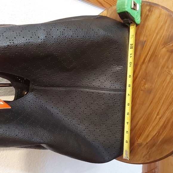 Montana West Black Faux Leather Perforated Large Sling Bag W/ POUCH New! - Picture 6 of 7